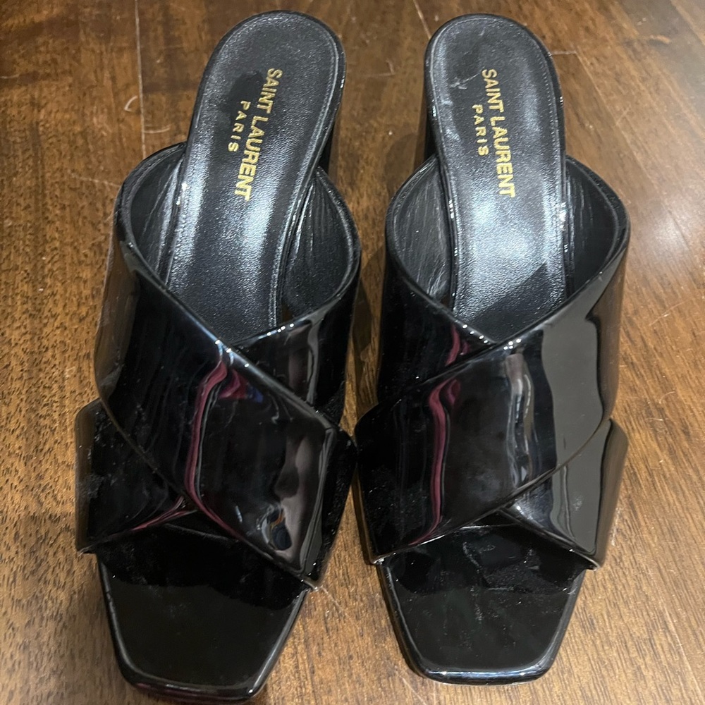 Saint Laurent mid block heel Vernice New/ Nero lucido size 40